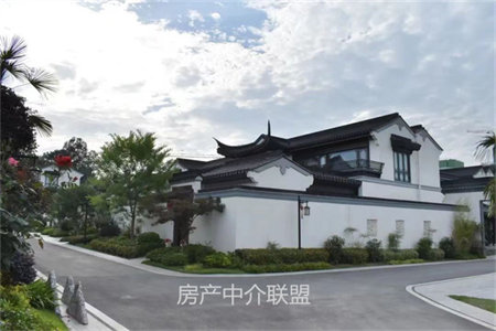 利群小区3室2厅1卫112㎡/10四楼55万